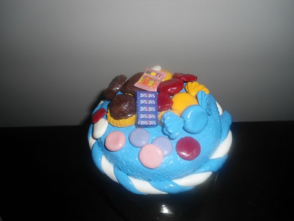 Potes com tampas de biscuit